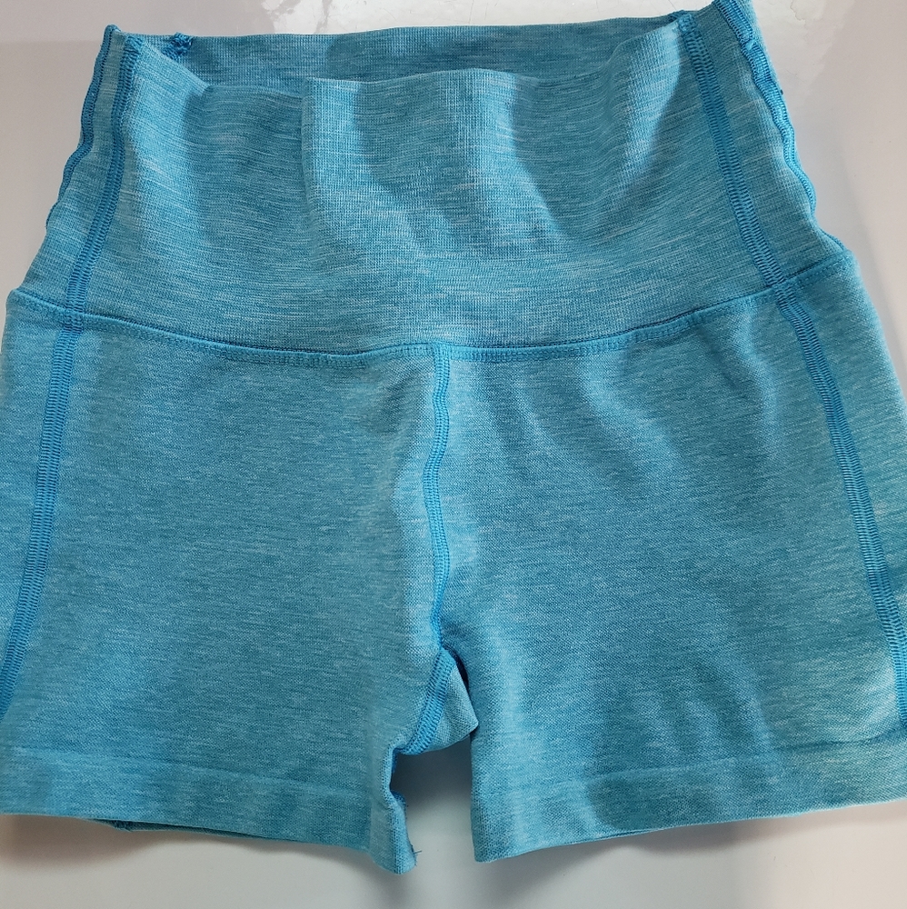 Alphalete shorts